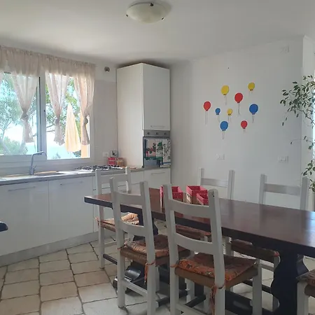 Sunshine 2 Marina dʼAndora