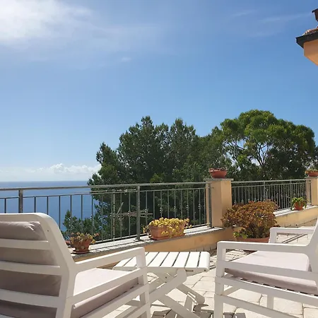 Sunshine 2 Marina dʼAndora