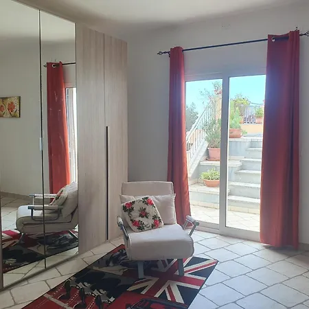 Sunshine 2 * Marina dʼAndora