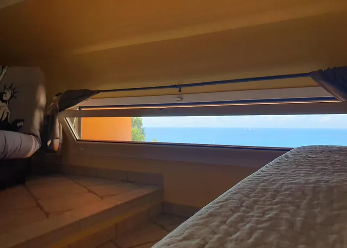 Sunshine 2 Semesterbostad *