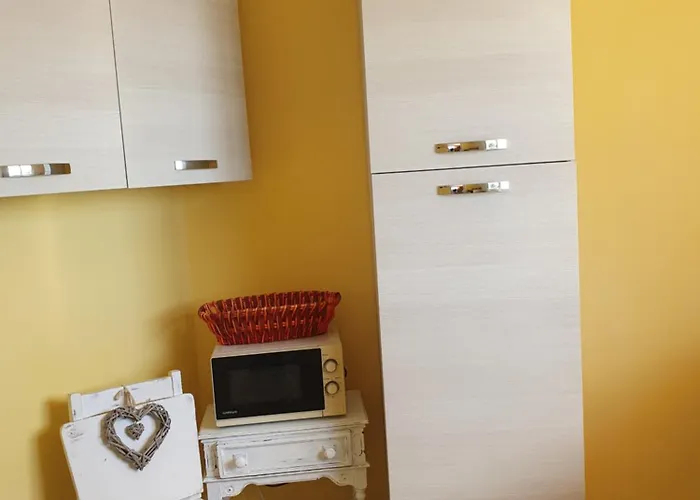 Semesterbostad Sunshine 2 *