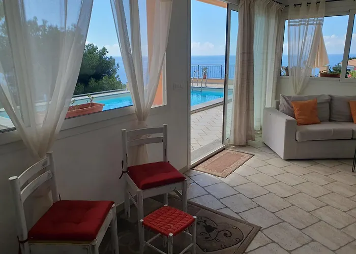 Sunshine 2 Marina dʼAndora