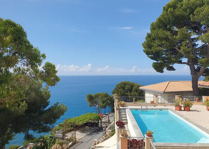 Semesterbostad Sunshine 2