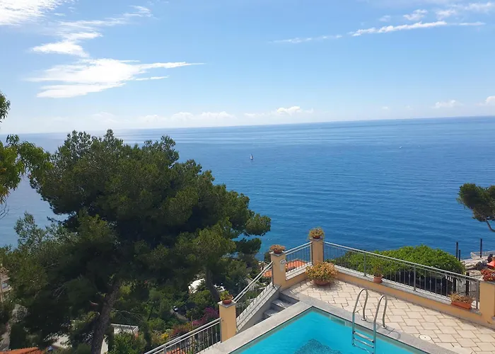 Sunshine 2 Semesterbostad